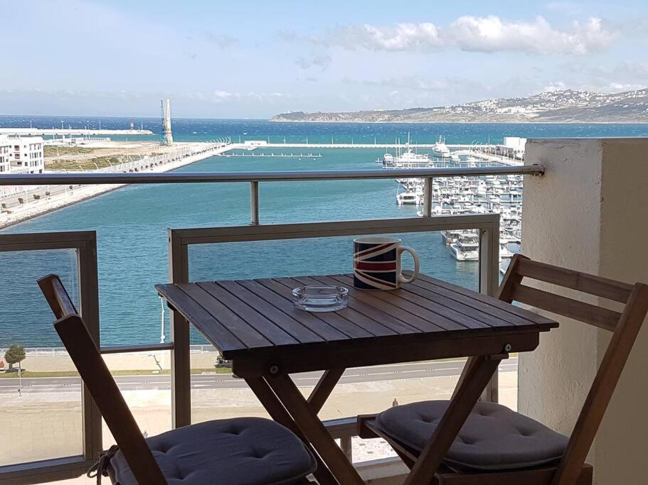 Marina2 View Apartment With Airco Tangeri Esterno foto