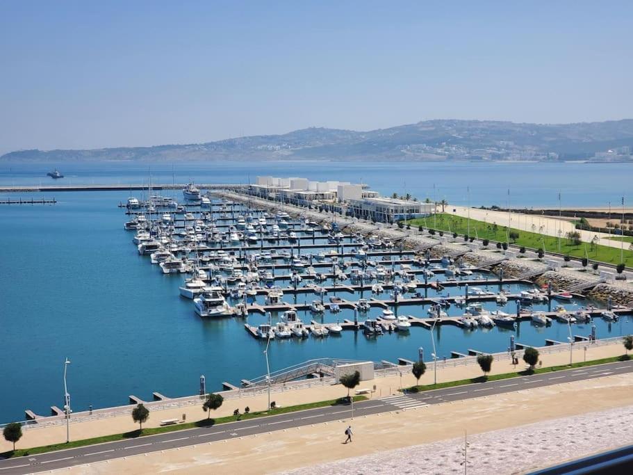 Marina2 View Apartment With Airco Tangeri Esterno foto